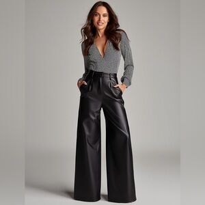 🌻5/$30🌻 PULL & BEAR Black/White Stretchy Strappy Bodysuit